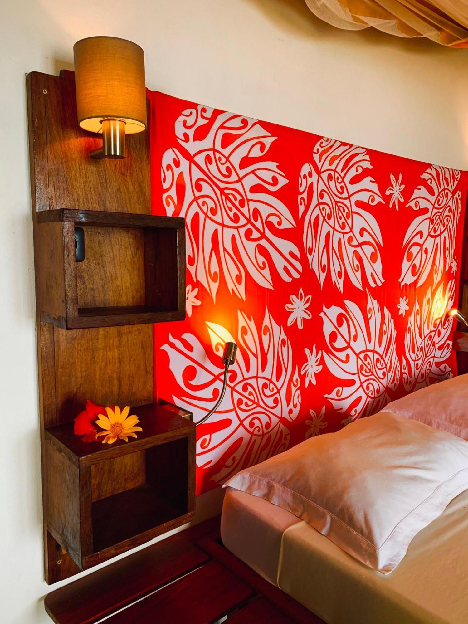 Libertalia Hotel 생마리 섬 외부 사진